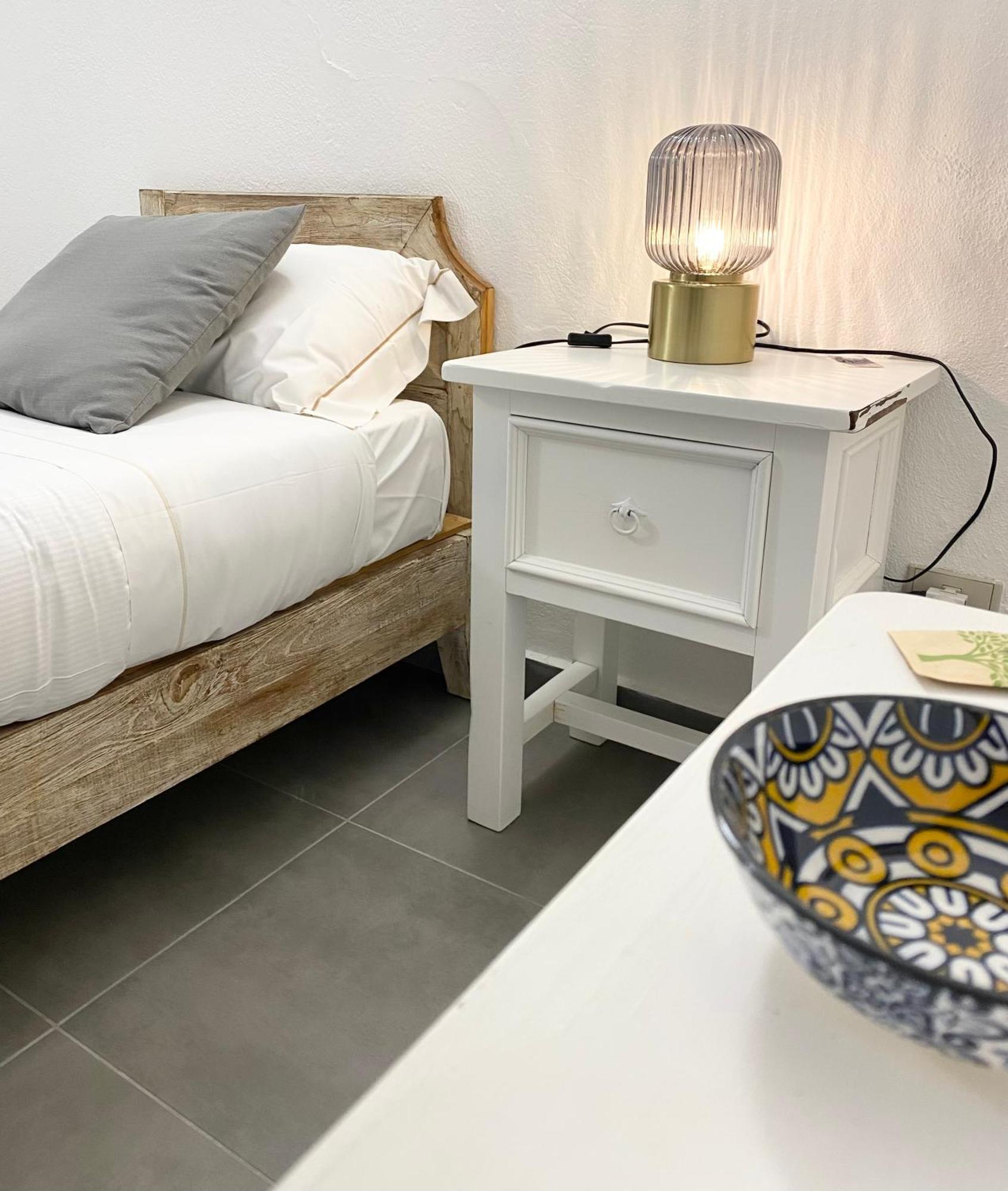 Cala Reale Rooms Marinella مارينيلاّ المظهر الخارجي الصورة
