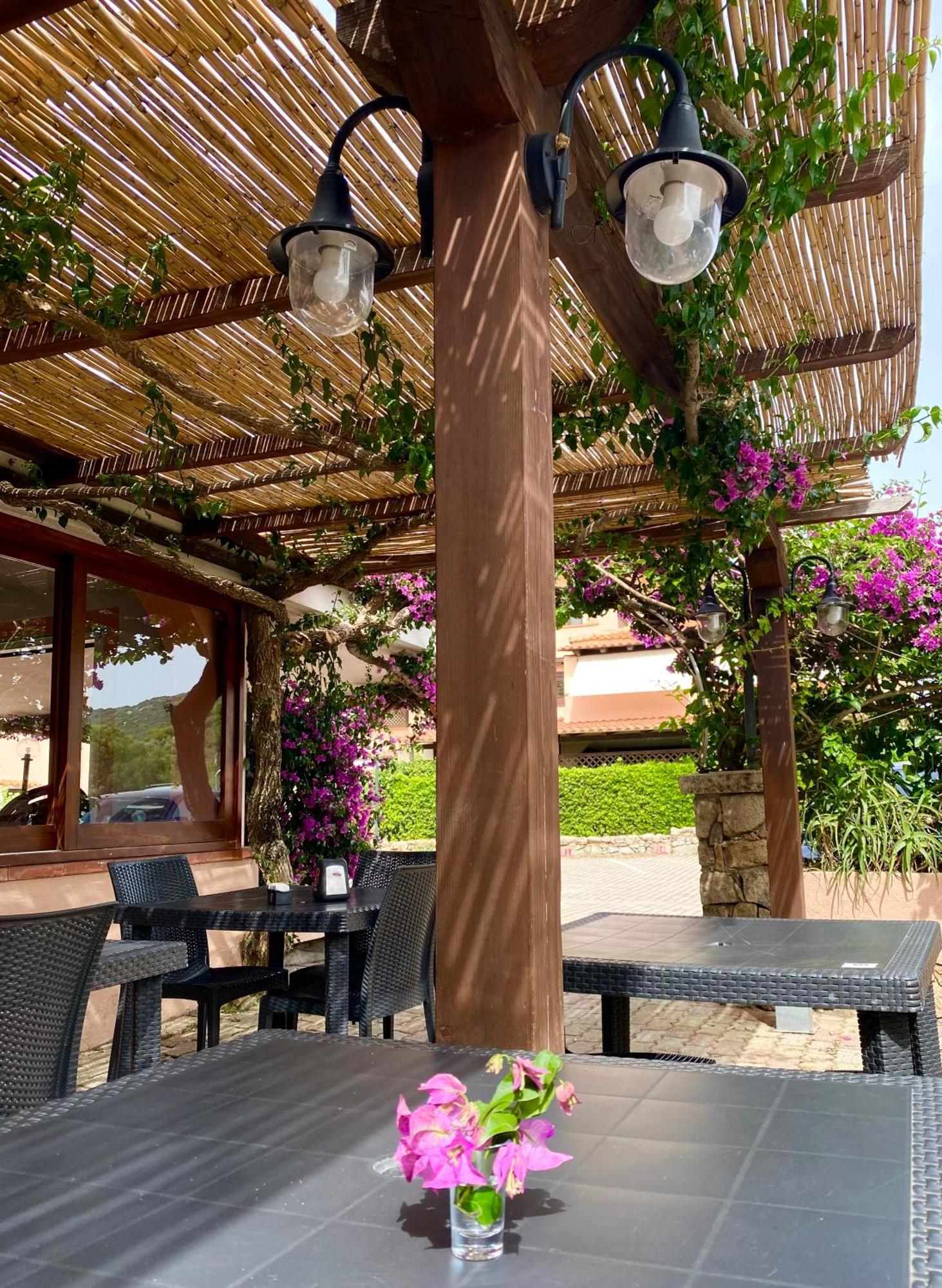 Cala Reale Rooms Marinella مارينيلاّ المظهر الخارجي الصورة