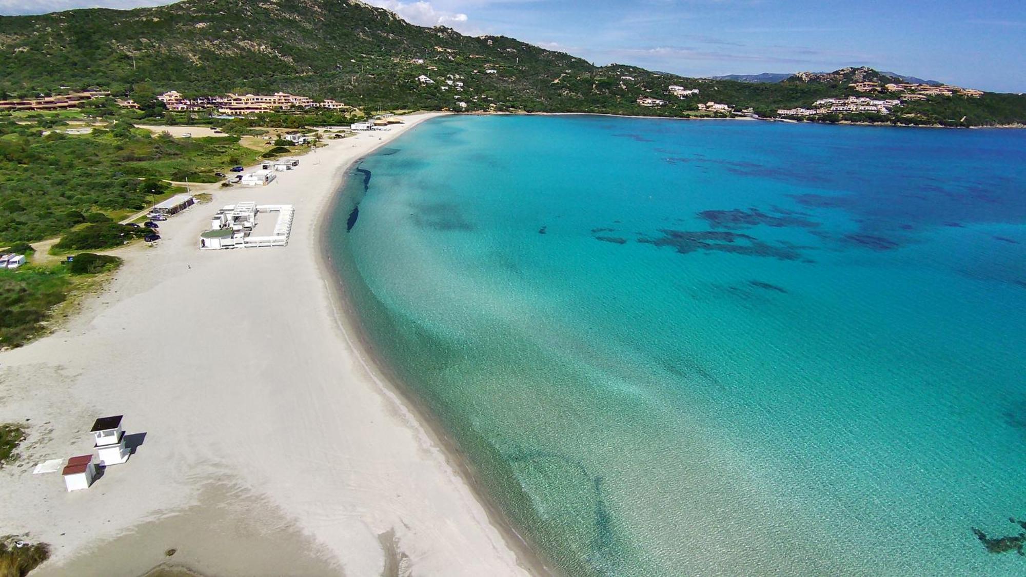 Cala Reale Rooms Marinella مارينيلاّ المظهر الخارجي الصورة